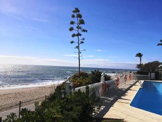 Apartamento en Riviera del Sol. Apartamento en primera línea de playa en la cala de mijas