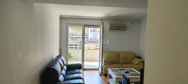 Foto a128e434-cc54-4699-9af3-4da28f3f3efe. Piso  centrico con terraza de 112m2 en Centre Roses