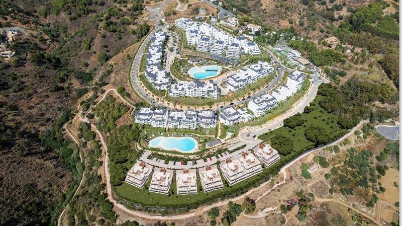 Foto c3e2844d-ea16-4e21-9c08-6f0fb2ade6e4. Ático espectacular atico dúplex en mirador hills en Estepona