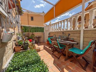 Maison jumelée  Calle logroño. Bungalow reformado en esquina con piscina y garaje  zona colegio