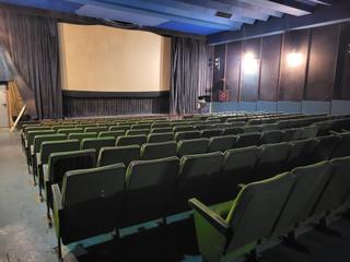 Lloguer Local Comercial  Calle cuenca. Antiguo cine con muchas posibilidades en arrancapins