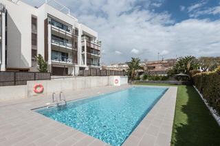 Dúplex  Avenida torre del valles. Exclusivo dúplex en  vilanova i la geltrú!