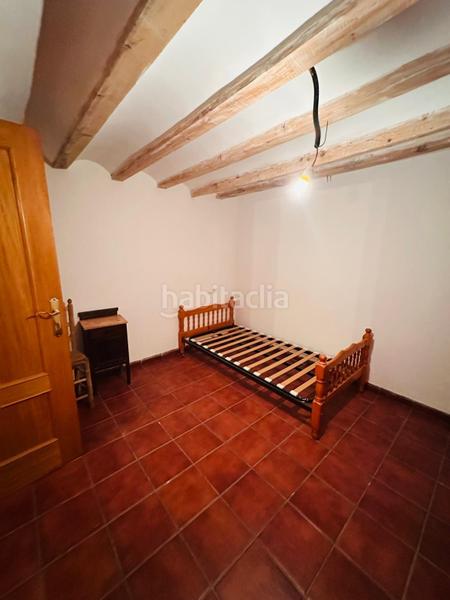 Foto 2a514524-8f69-47f7-b784-214426a4ac7e. Casa adossada amb calefacció aparcament a Chodos / Xodos