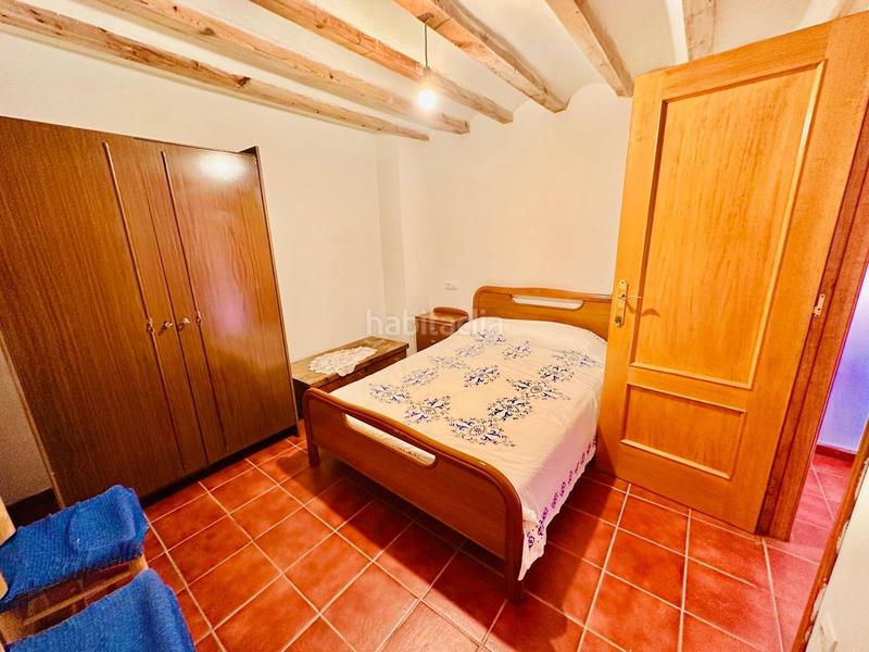 Foto eb86c6f6-26f9-4444-8655-adfad03531bd. Casa adossada amb calefacció aparcament a Chodos / Xodos