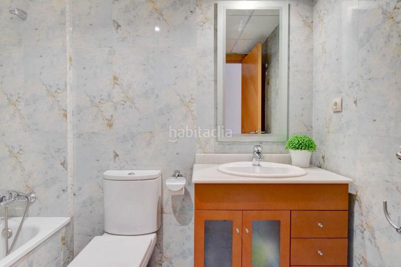Foto a82d9921-34b4-48f1-a982-1f39826ec4c7. Piso exclusivo piso con licencia turística y espectaculares vistas al mar en Salou