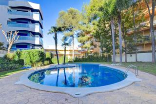 Pis  Carrer brussel·les. Exclusivo piso con licencia turística y espectaculares vistas al