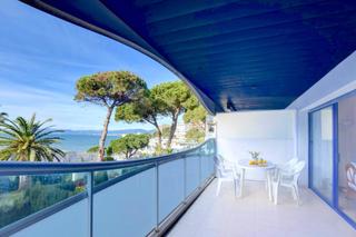 Piso  Carrer brussel·les. Exclusivo piso con licencia turística y espectaculares vistas al