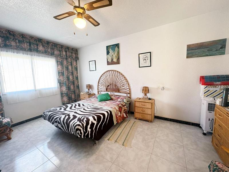 Foto 0ed27dee-dc22-4c0c-a7a2-5d3711240709. Chalet con parcheggio piscina in La Regia Orihuela