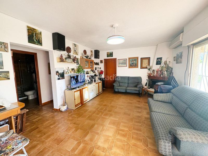 Foto 6525e4f6-2e35-44c0-a29d-51f0cef08d91. Chalet con parcheggio piscina in La Regia Orihuela