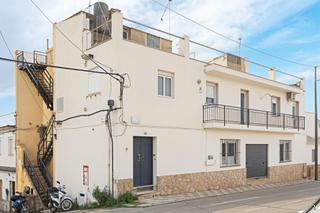Maison jumelée  Carrer valldolitg. Oportunidad única en blanes! casa esquinera de 257 m para rehabi