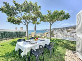 Casa bifamiliare  Paseo del mediterraneo. Magnifica vivienda en primera línea, pueblo indalo.