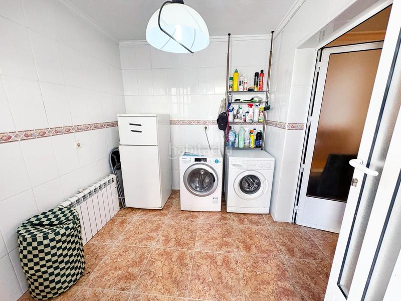 Foto b8001996-4cb8-4184-934f-2cfce8ab6e43. Casa aparellada amb aparcament piscina a Los Balcones-Los Altos Torrevieja