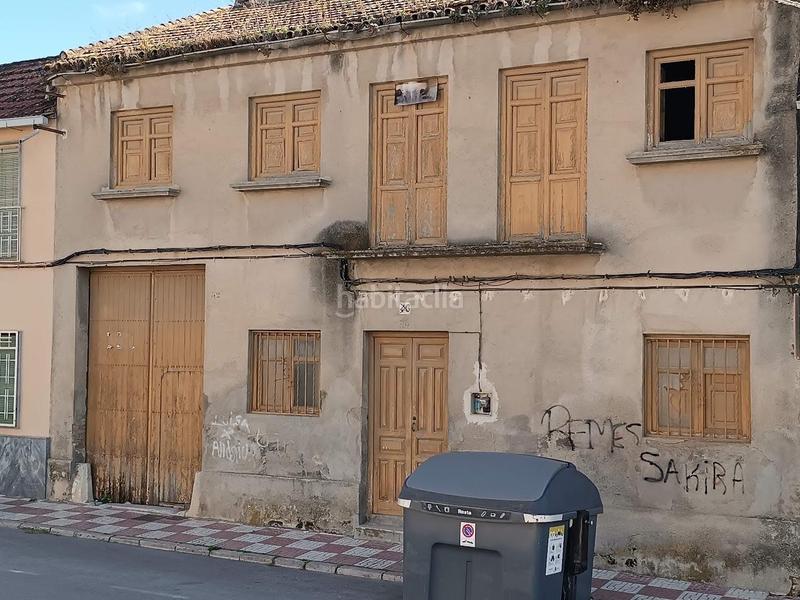 Foto 0a4bf6da-09a0-408d-9083-ac7153db4c89. Casa una casa con historia que espera tu visión! en Pinos Puente