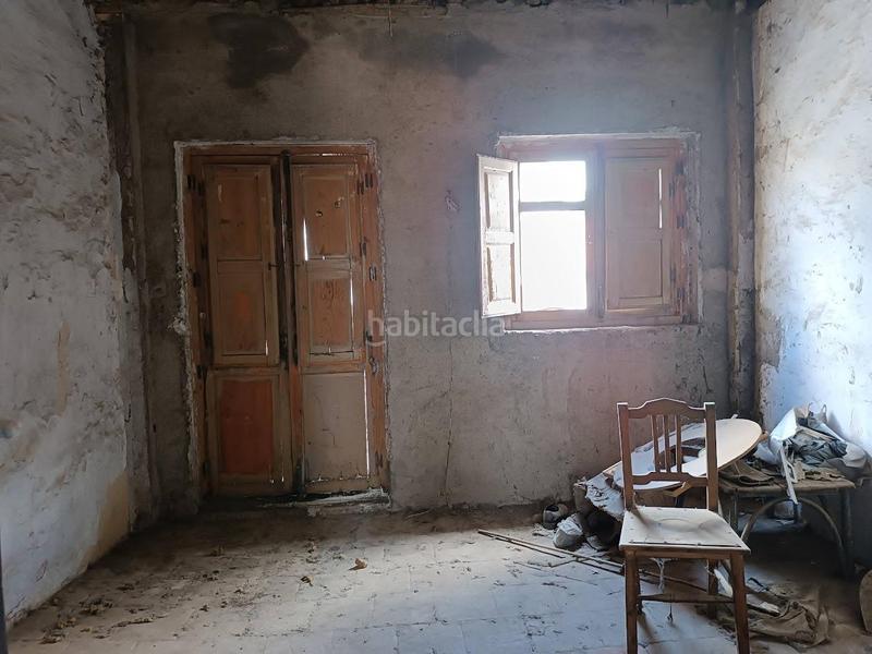 Foto 6dfffad0-1c9c-4212-8555-8091605a8163. Casa una casa con historia que espera tu visión! en Pinos Puente