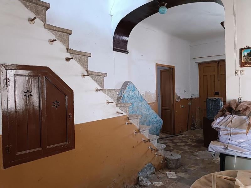 Foto daf7a90e-1590-456d-b44a-4d86bf4b04d1. Casa una casa con historia que espera tu visión! en Pinos Puente
