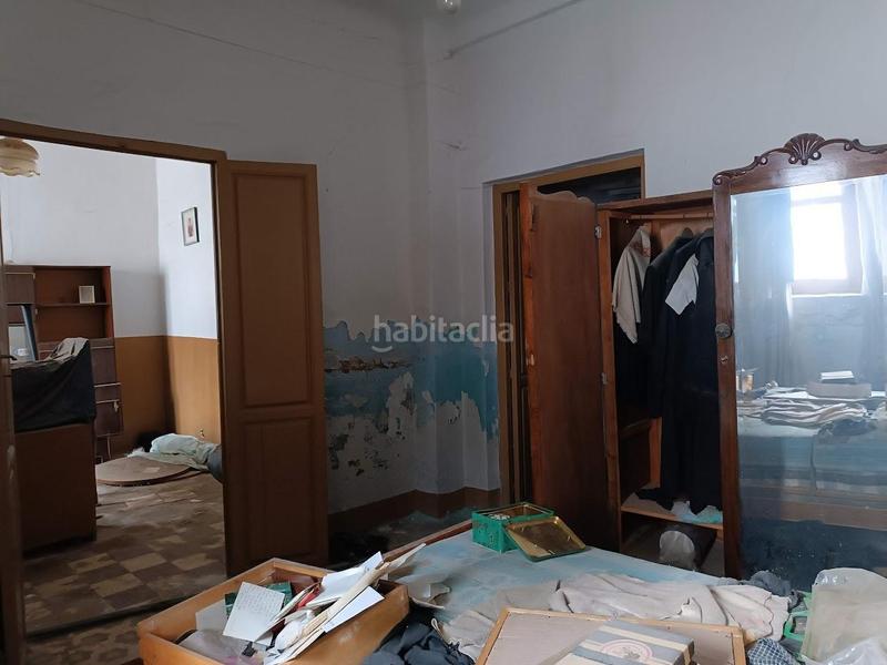 Foto f1a670b3-f9a9-4743-b7cf-43b1718465b9. Casa una casa con historia que espera tu visión! en Pinos Puente