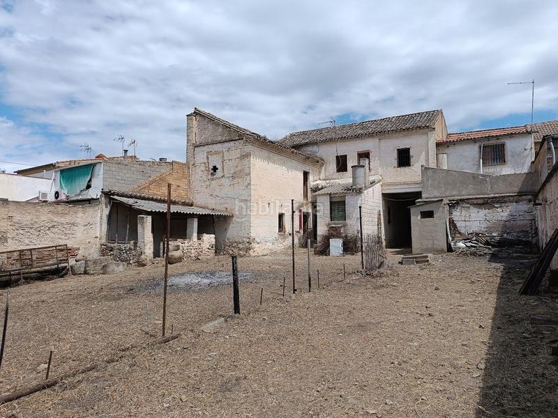 Foto f5ce3d26-b18b-4ff3-8bef-94203b13dd09. Casa una casa con historia que espera tu visión! en Pinos Puente