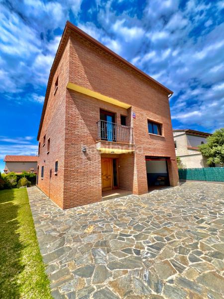 Foto cfb0921e-4806-4246-a382-4fb288b8dffb. Chalet  independiente en venta en oasis park, la franquesa en Vendrell (El)