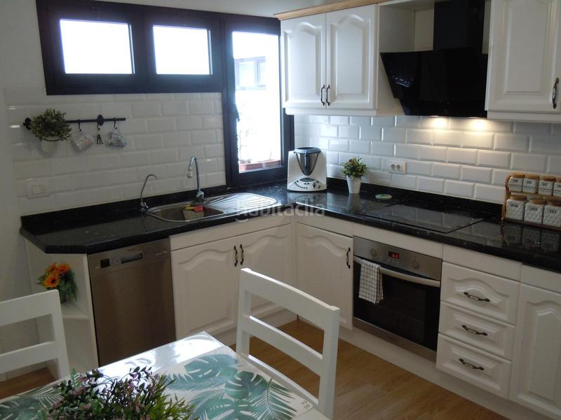 Foto c6826e19-8bb4-4926-87ef-14706bb6c6b9. Flat in Centro Orotava (La)