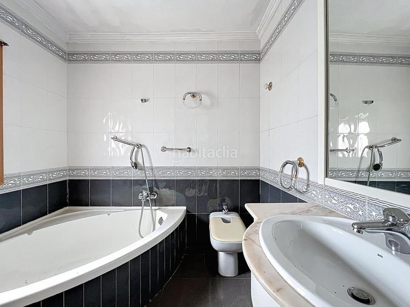 Foto 802696c6-ca7b-400c-a8d6-e12993951c81. Chalet mit parking in Ciudad Jardín - Tagarete - El Zapillo Almería