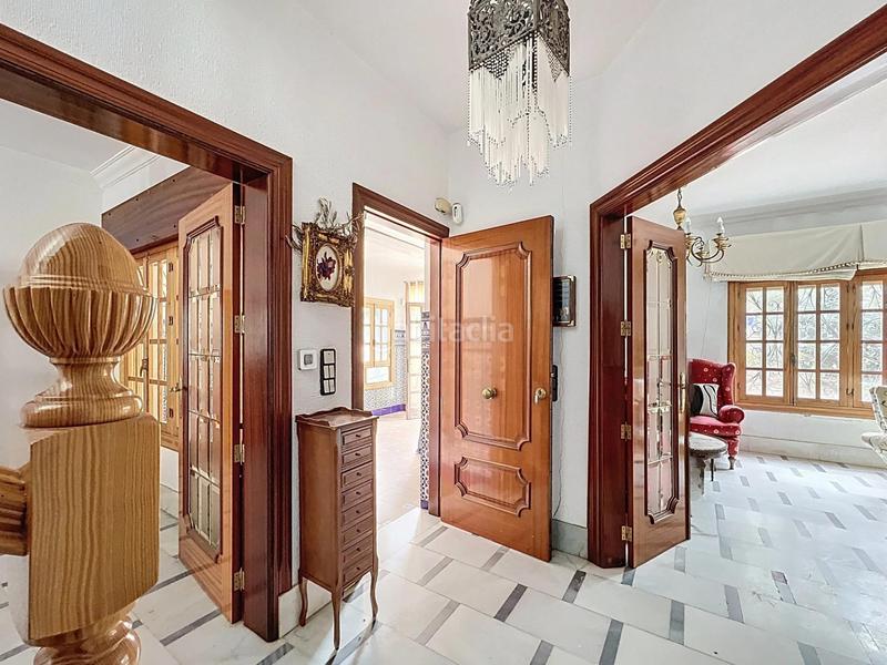 Foto 84d82192-f56f-42e4-90e8-0f3879a4f34f. Chalet mit parking in Ciudad Jardín - Tagarete - El Zapillo Almería