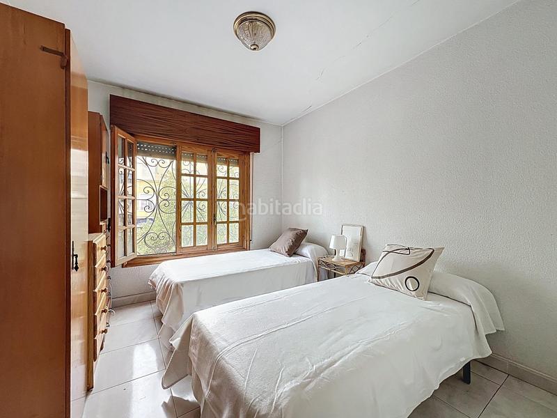 Foto a0de9bd3-8a27-4b4c-9fd6-2248a91e93fa. Chalet mit parking in Ciudad Jardín - Tagarete - El Zapillo Almería