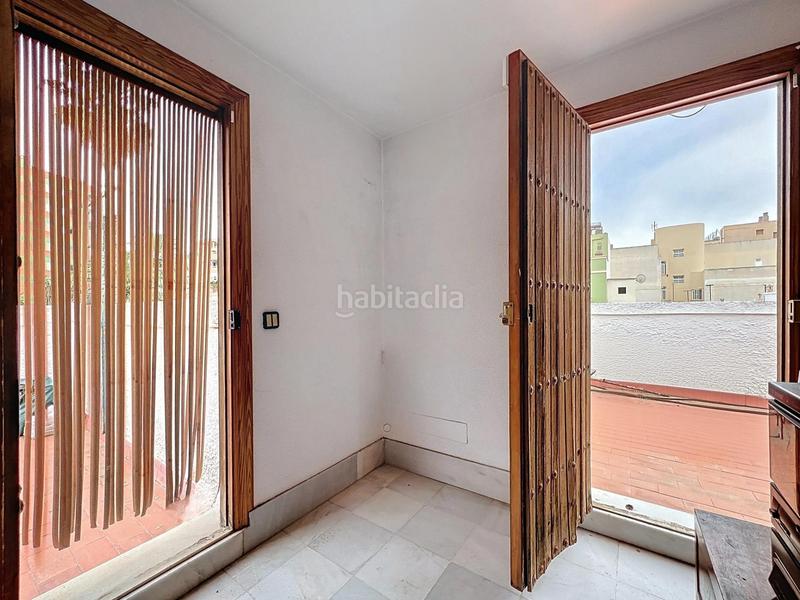 Foto f49cd0ef-7ceb-4ef5-b9e4-e74646d982a0. Chalet mit parking in Ciudad Jardín - Tagarete - El Zapillo Almería