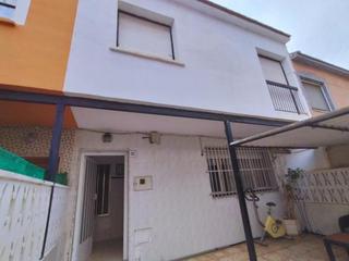Casa adosada  Maestro alfonsea. Chalet adosado en venta en calle maestro alfosea 32