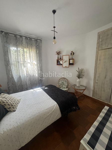 Foto 682a7fa6-b944-4eb6-bebd-51f7d94e5709. Edificio in Barrio de la Vega Monachil