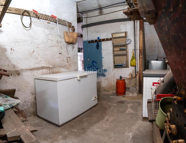 Foto 10b2ce1f-c963-483e-bbdf-7c2553a327e6. Casa en calle francisco cabrera 3 casa en venta en Aller