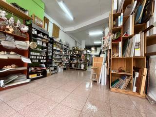 Local commercial  Avenida avenida de almería. Oportunidad única en caravaca de la cruz! local con opción a viv