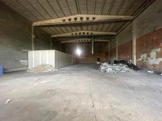 Bâtiment à usage industriel à Garidells (Els). Venta de nave industrial en els garidells  500 m2 construidos
