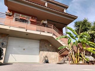 Xalet a Rosalia de castro 6. La casa que lo tiene todo en vespella de gaià  te va a enamorar!