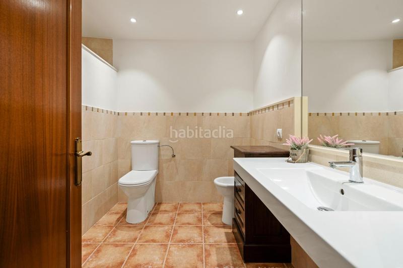 Foto c902e488-1fc4-428a-a49a-0579c387720b. Casa pareada vivienda con licencia turística local comercial con rentabilidad en Palafrugell