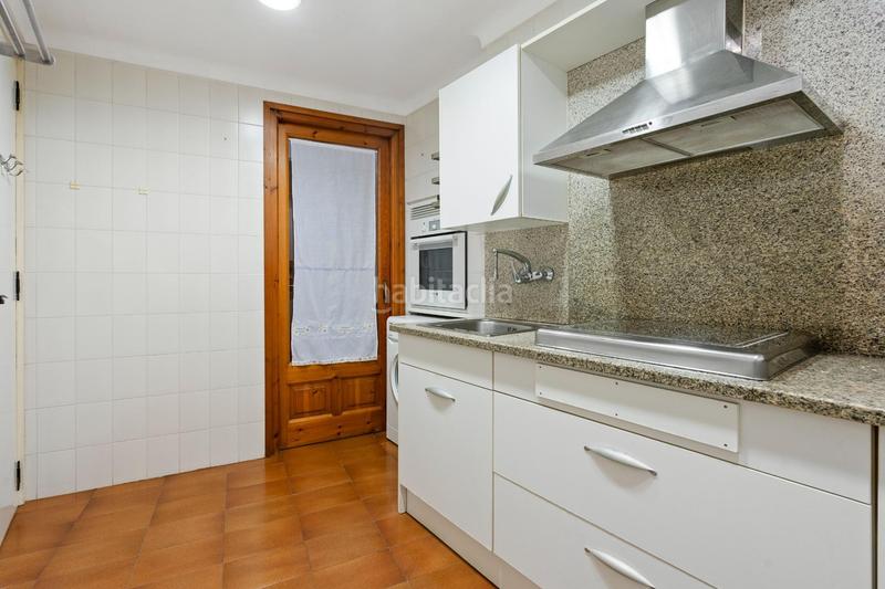 Foto de54eb71-7579-46ed-91bf-5abf858166ba. Casa pareada vivienda con licencia turística local comercial con rentabilidad en Palafrugell