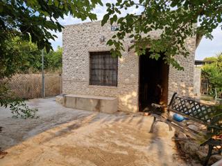 Masía en Pl:00 polígono 21 parcela 146 la gineta. fortuna  21. Presentamos esta increíble parcela  que incluye una casa  en la