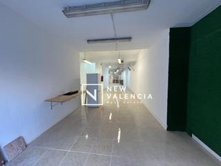 Local Comercial  Calle torres. Local comercial luminoso junto a los jardines del turia