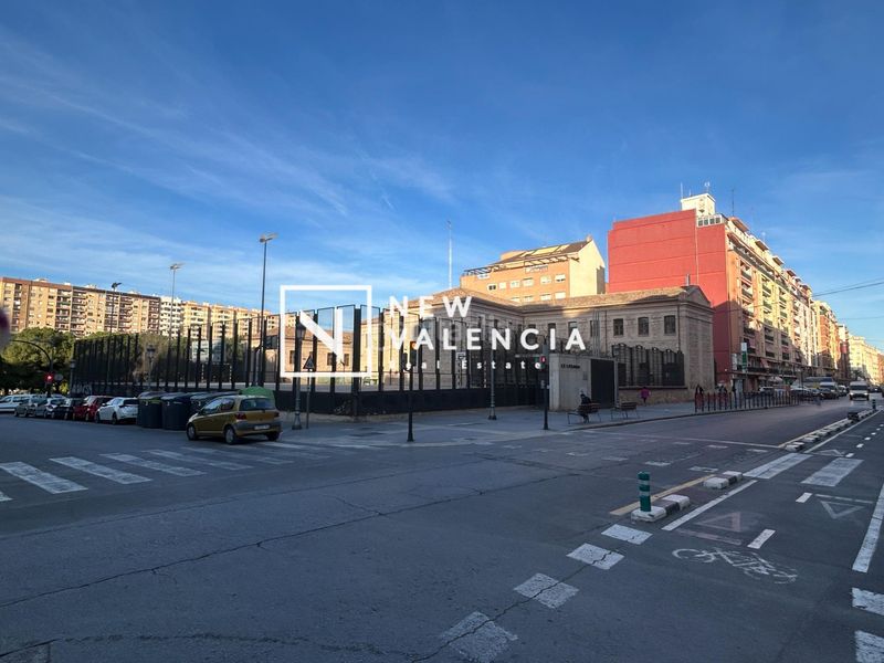 Foto 3fb99f32-3a93-46a7-88c4-38add28842f3. Local comercial a Nou Moles Valencia