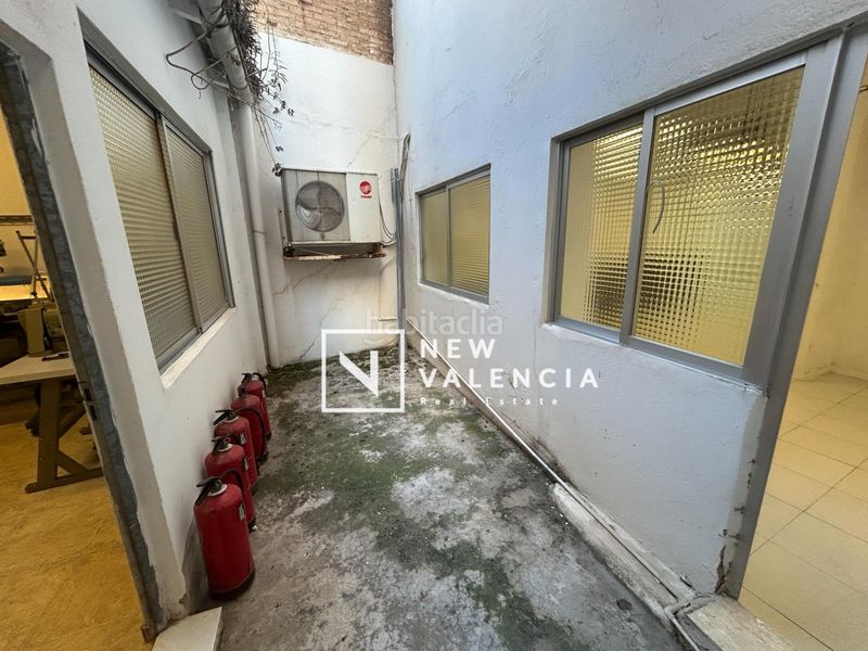 Foto 4199425a-7a3f-4a25-8cc6-c40d0554645a. Local comercial a Nou Moles Valencia