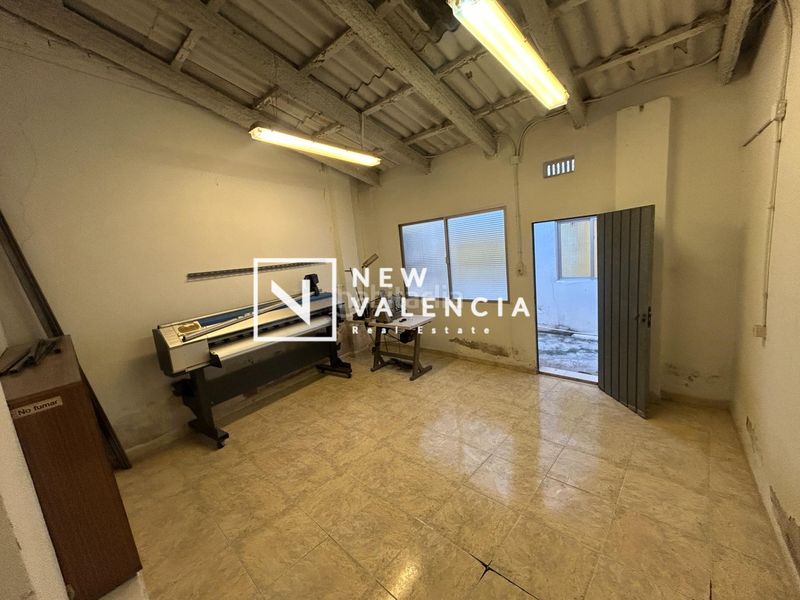 Foto 5fe800b7-0813-4b76-9134-c28be89f8409. Local comercial a Nou Moles Valencia