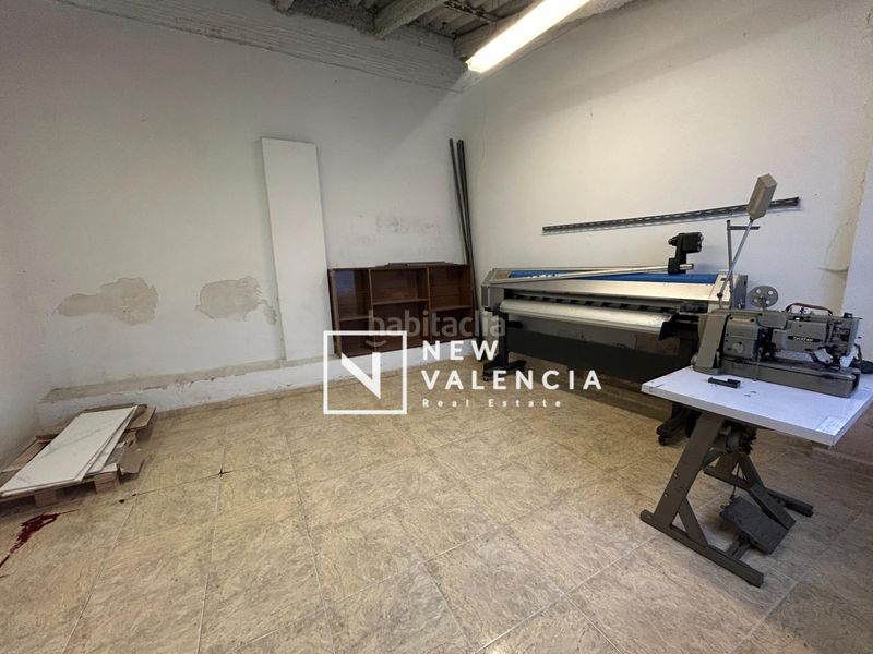Foto c39d87d3-2f12-49b4-87f1-98739f4de045. Local comercial a Nou Moles Valencia