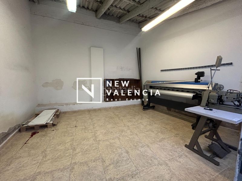 Foto f1efd66c-aa0a-4dd3-b38d-dbca90f56475. Local comercial a Nou Moles Valencia