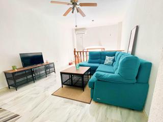 Casa adossada a Centro. Dúplex reformado en calle real  en el corazón de la ciudad
