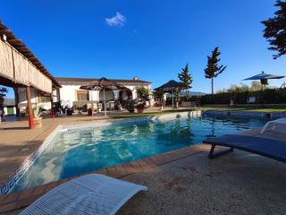 Chalet à Los retamares. Cortijo  chalet independiente con piscina y gran parcela en tabe