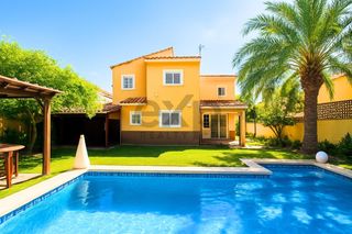 House in Riba - roja de Túria. Casa independiente con piscina y acceso a club social en la urba