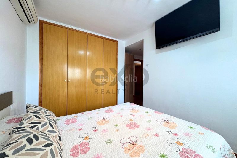 Foto fa1a8db6-7946-4495-94f1-5cffbb9c4549. Casa amb calefacció aparcament piscina a Riba - roja de Túria