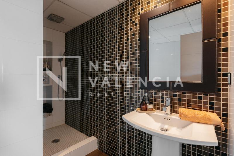 Foto abd4dfd6-d4ea-492b-99d7-42f300c31268. Àtic amb calefacció piscina a Nou Campanar Valencia