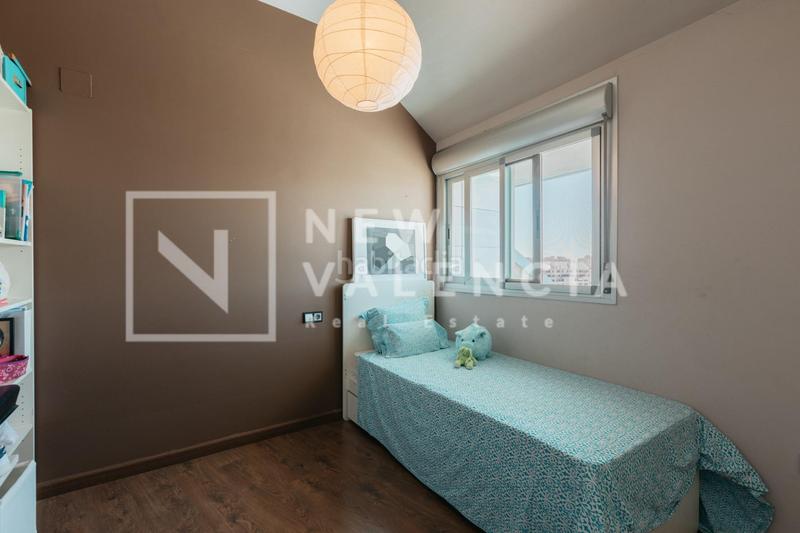 Foto cb6de10b-c8e3-402b-a885-9a775853363d. Àtic amb calefacció piscina a Nou Campanar Valencia