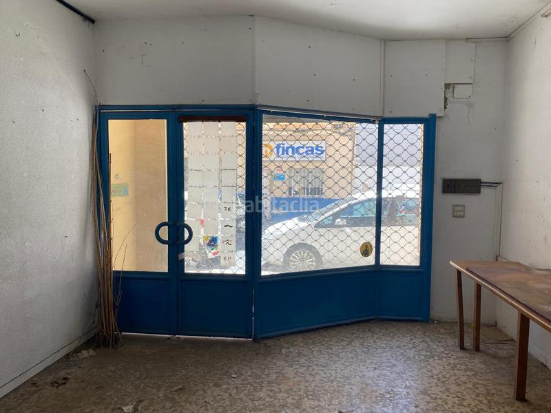 Foto 4d0fa7bf-070b-42fd-a31d-38b23ef1cb2c. Local comercial estupendo local en calle comercial en Huelva