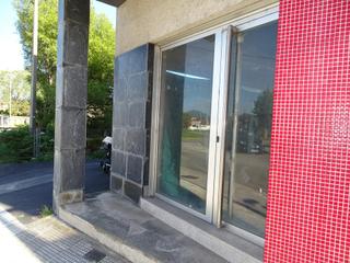 Pis  Avenida sabaris - sabaris. Se vende inmueble con licencia para vivienda en avenida sabarís